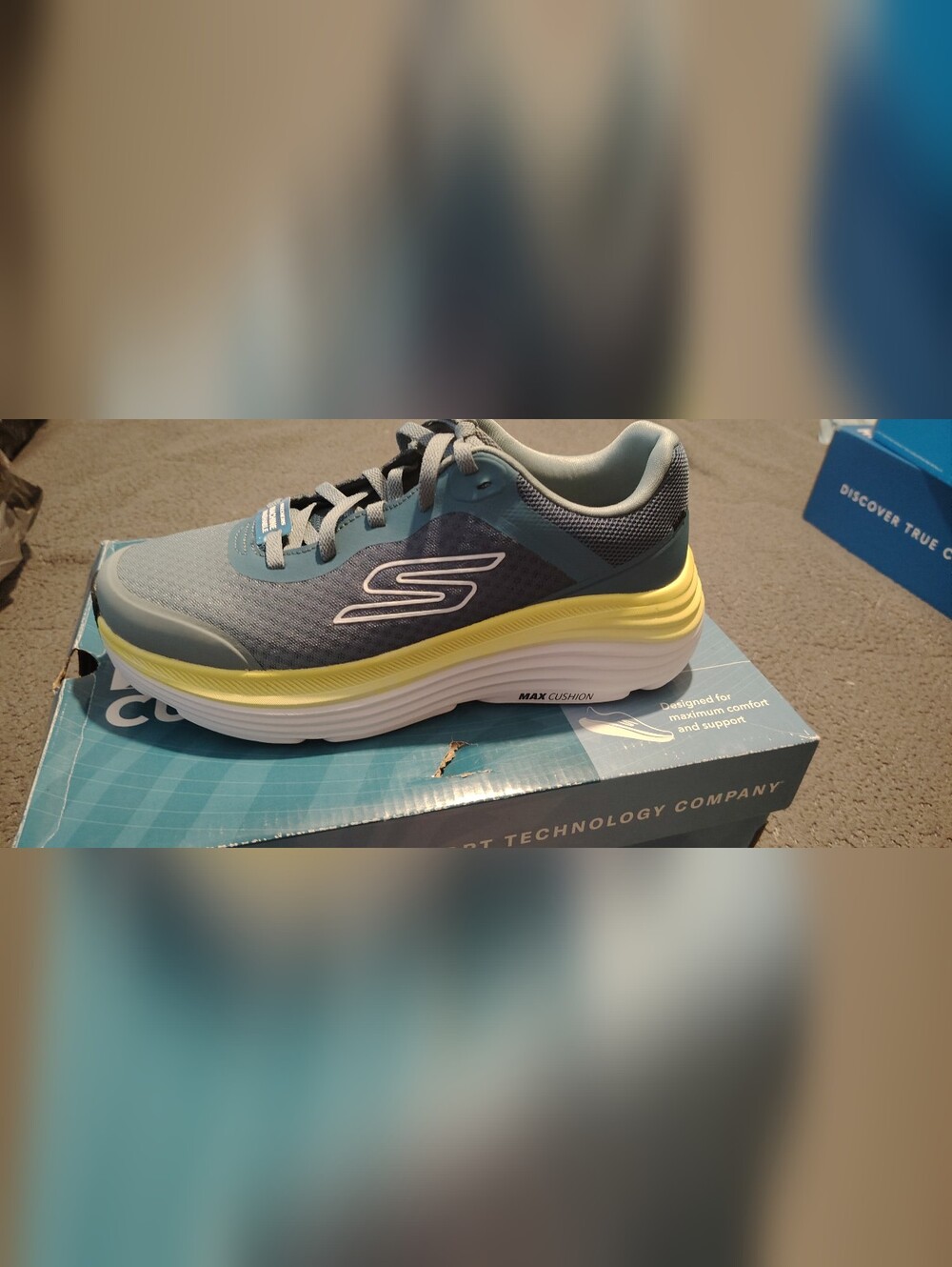 Skechers